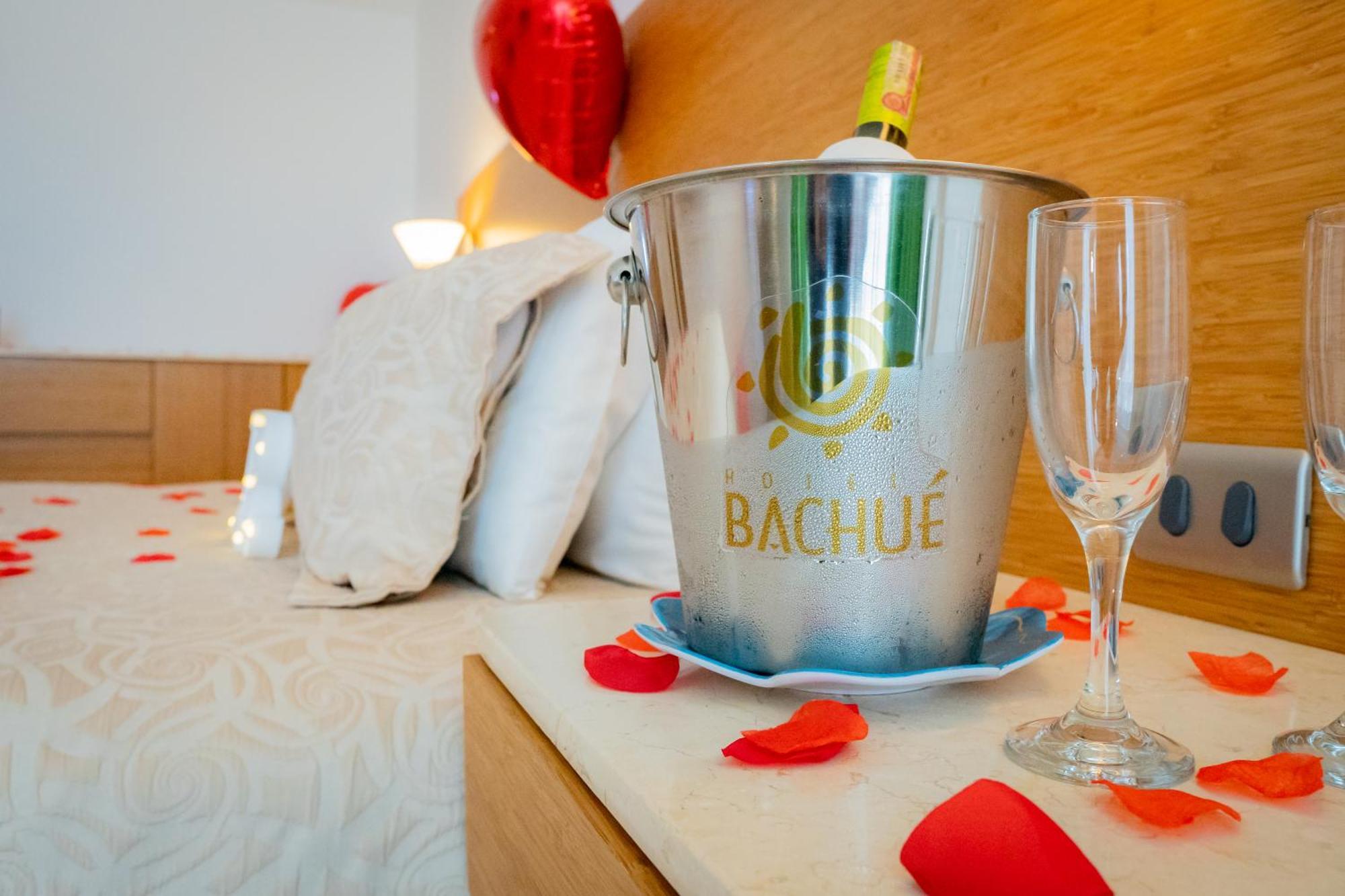 Hotel Bachue Хирардот Экстерьер фото